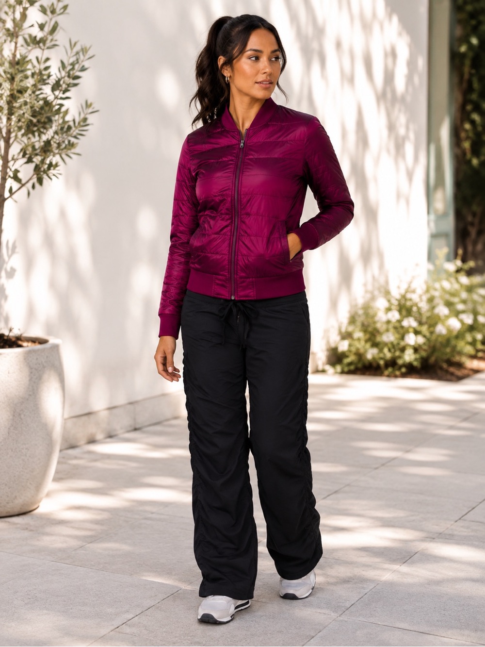 Lululemon Non-Stop Bomber *Reversible* Marvel
Sz 6